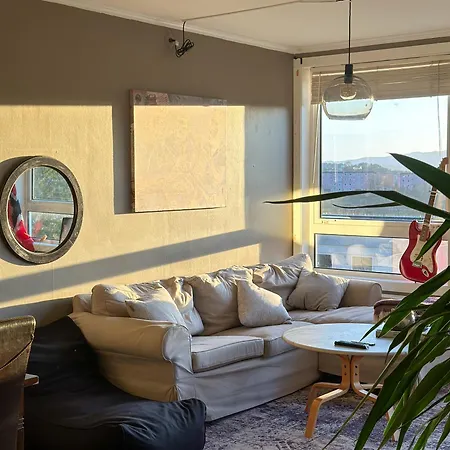 Apartment Cozy With Balcony And Amazing View Bergen