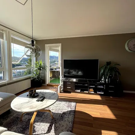 شقة Cozy With Balcony And Amazing View