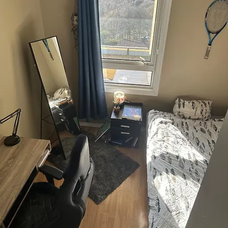 Apartment Cozy With Balcony And Amazing View *